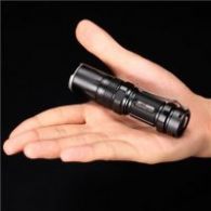 Фонарь Nitecore SRT3 Defender (Cree XM-L2 T6, 550 люмен, 8 режимов, 1xAA/14500/CR123A), серый