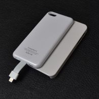 Внешнее зарядное устройство Power Bank DOCA T5 для iPhone 5/5s (2800mAh), белый