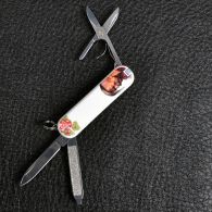 Нож складной, мультитул Victorinox Classic SD Ukraine Козак (58мм, 7 функций), белый 0.6223.7R2
