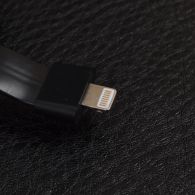 Внешнее зарядное устройство Power Bank DOCA T5 для iPhone 5/5s (2800mAh), чёрный
