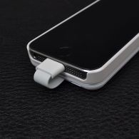 Внешнее зарядное устройство Power Bank DOCA T5 для iPhone 5/5s (2800mAh), белый