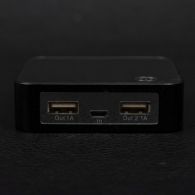 Внешнее зарядное устройство Power Bank DOCA D525 (8400mAh), чёрный