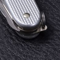 Нож складной, мультитул Victorinox Farmer (93мм, 9 функций), серебряный 0.8241.26